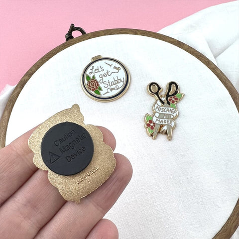 Stitching Is My Therapy Needle Minder